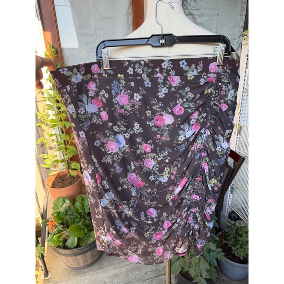 torrid Dresses & Skirts - Torrid Midi Shirt 3x 3 black floral mesh ruched side drawstring dark floral goth